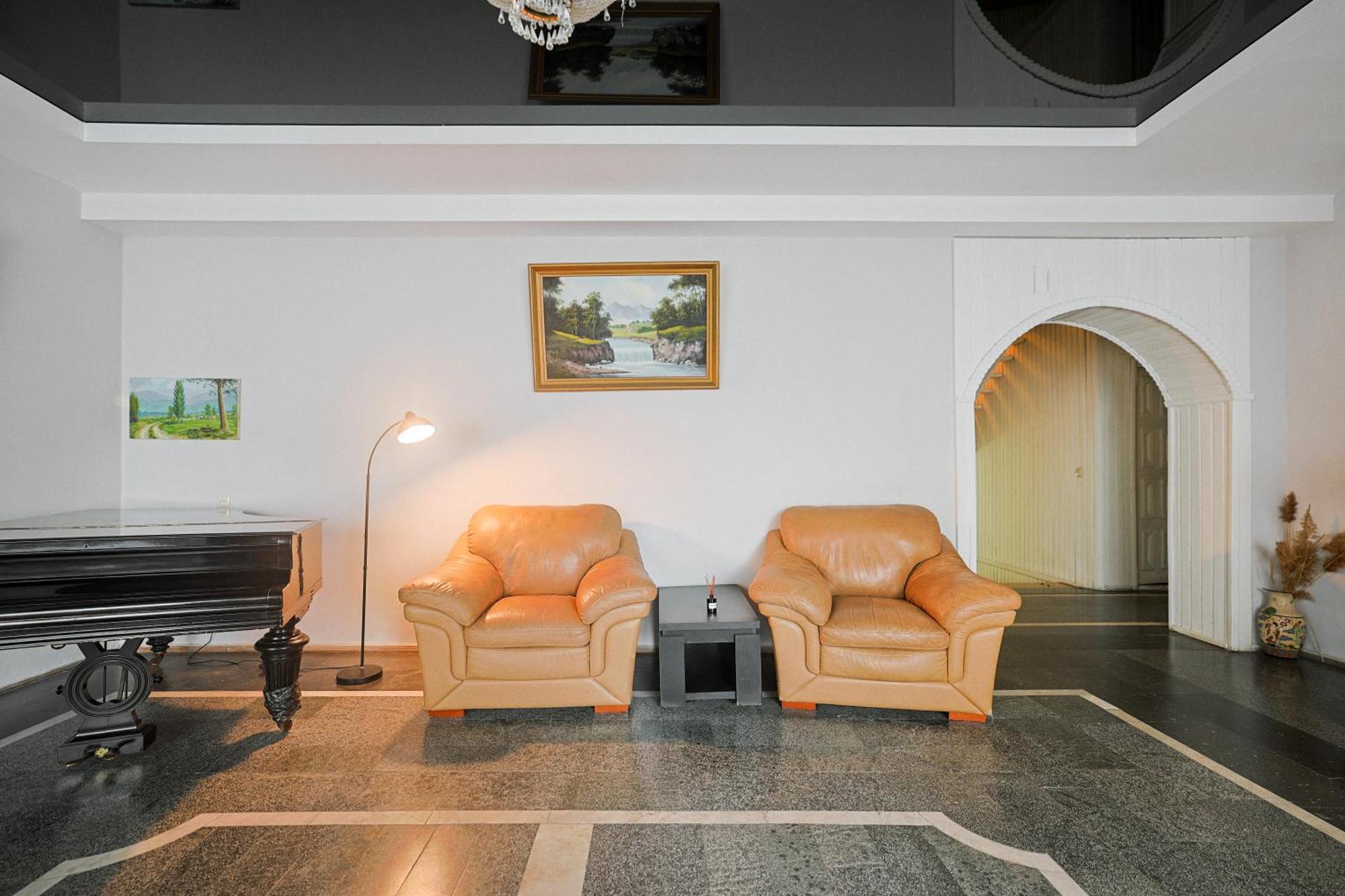 Hotel White House Τυφλίδα Εξωτερικό φωτογραφία